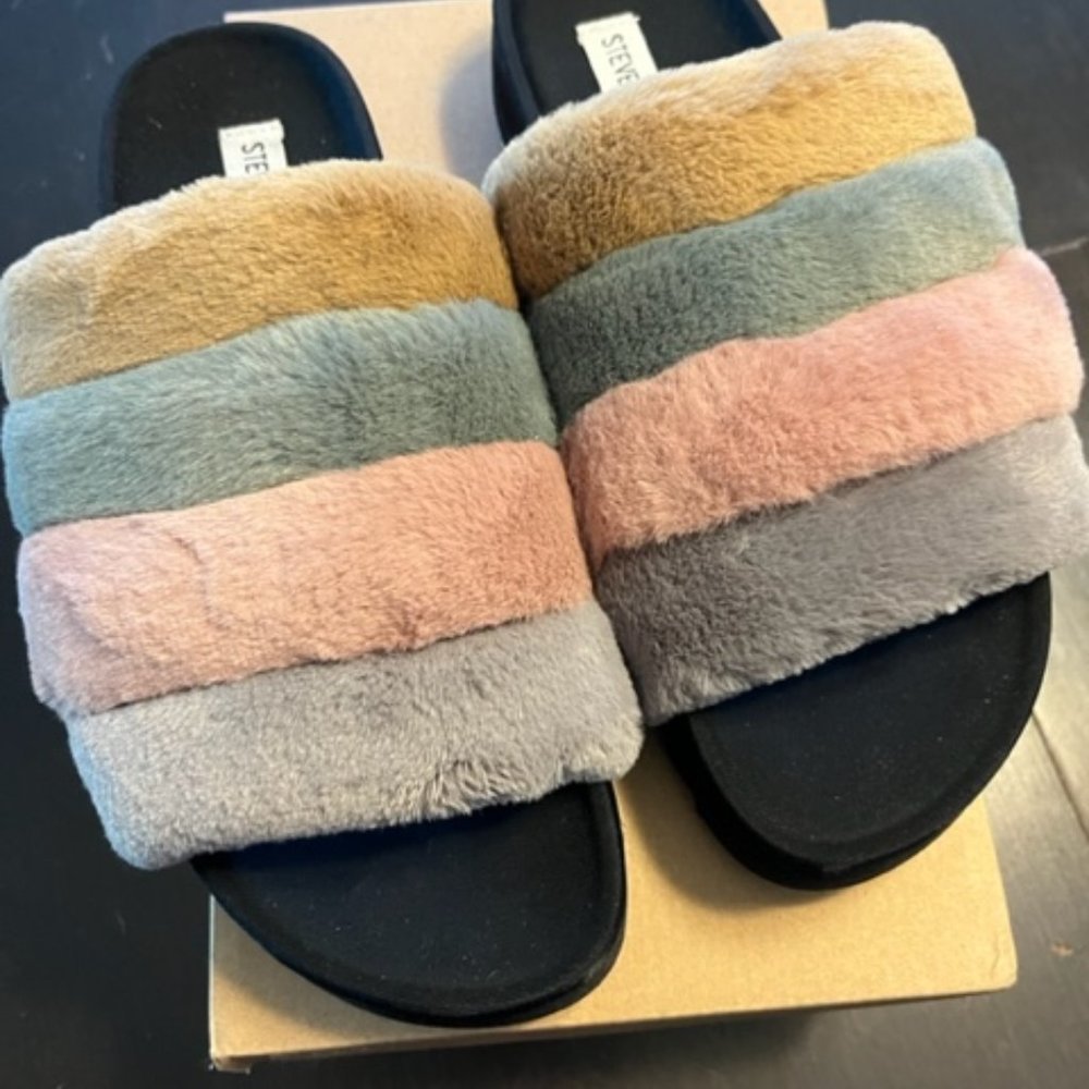 Steve Madden Alfie slides